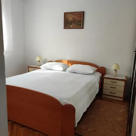 By The Sea Tkon, Pasman - 8297 Apartment