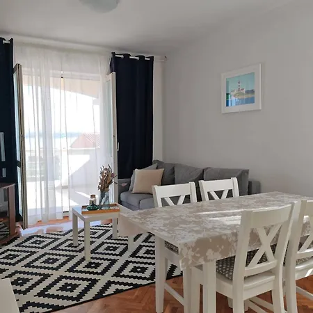By The Sea Tkon, Pasman - 8297 Appartement