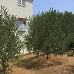 By The Sea Tkon, Pasman - 8297 Apartamento *